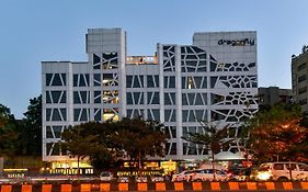 Dragonfly Hotel Mumbai Exterior photo
