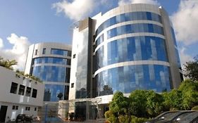 Peninsula Grand Hotel Mumbai Exterior photo