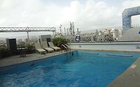 Ramee Guestline Hotel Juhu Mumbai Exterior photo