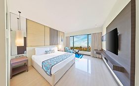 The Resort Mumbai Exterior photo